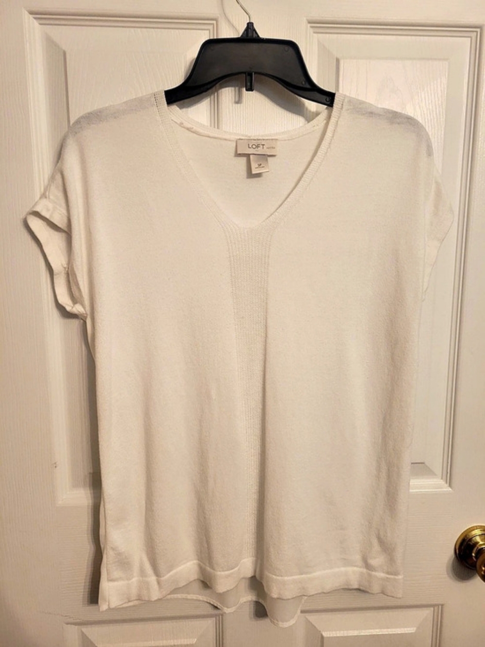 LOFT V-Neck Tunic in Cream Size Small Like New